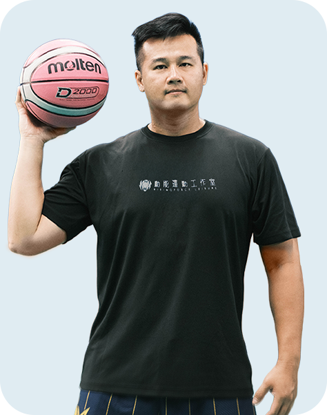 殷大茗（David）教練